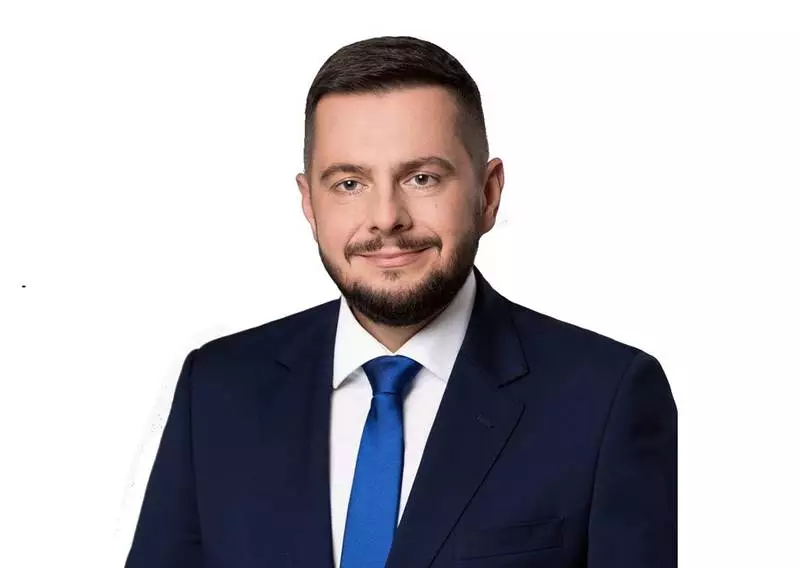 Bartosz Karcz jest kandydatem na Prezydenta Miasta Świętochłowice z ramienia KO
