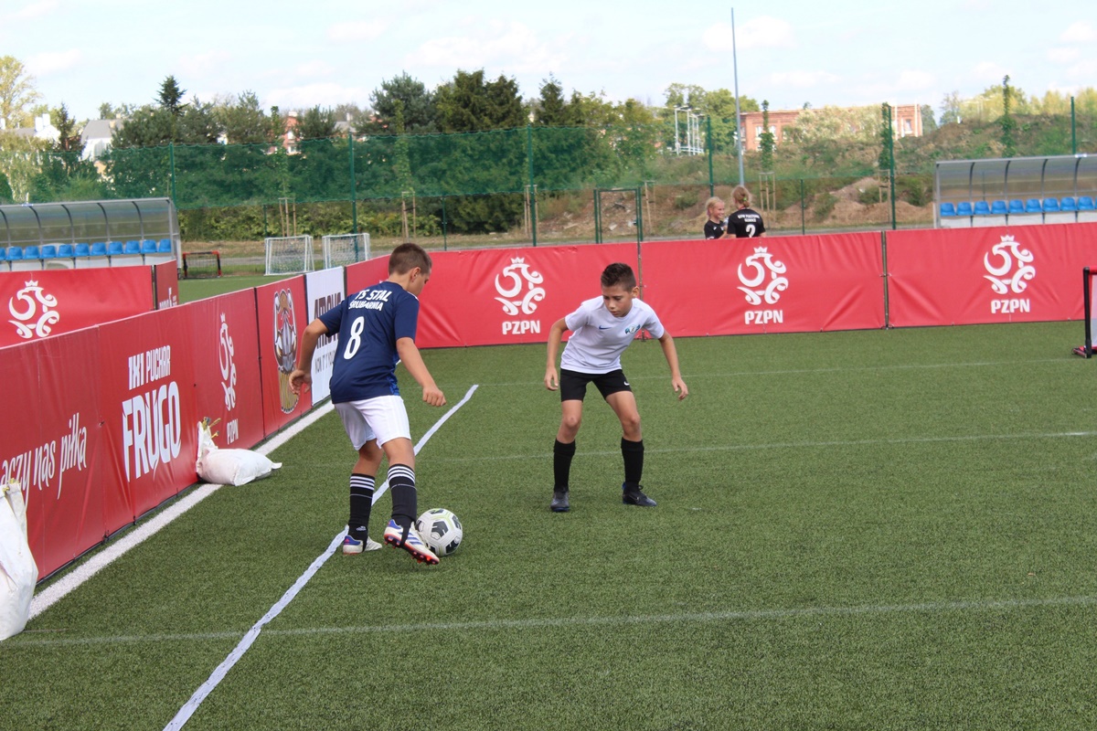 Świętochłowice centrum młodzieżowego futbolu – turniej 1x1 na Skałce - fotoreportaż