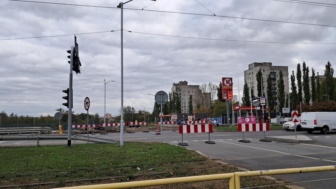 Jak przebiegają prace remontowe na ulicy Bytomskiej? - fotoreportaż