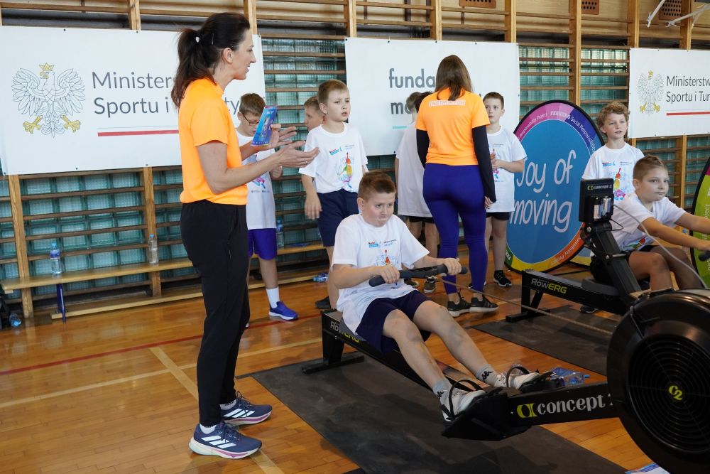 Monika Pyrek przeprowadziła "Alternatywne lekcje WF" dla świętochłowickich uczniów! - fotoreportaż