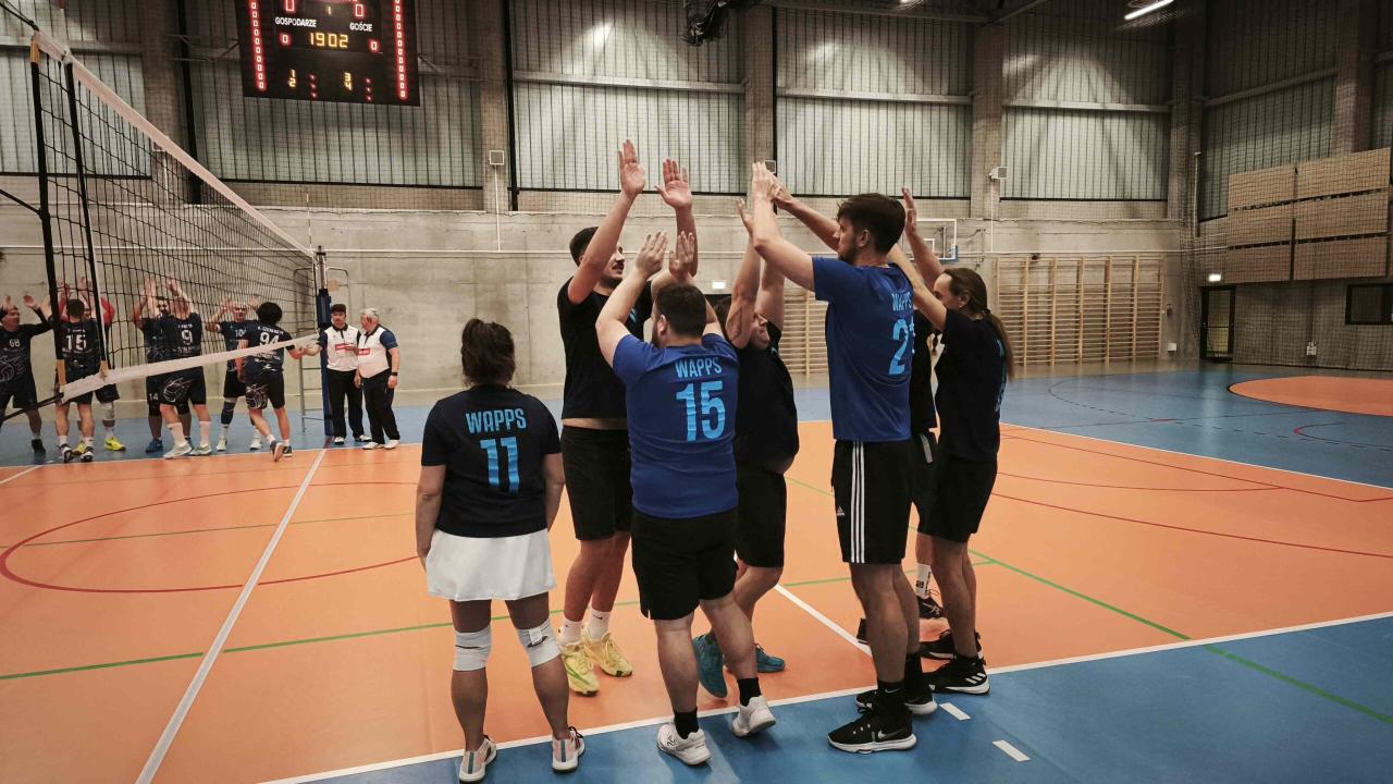 Jubileuszowy Turniej Siatkówki w Świętochłowicach: 30 lat rywalizacji i emocji sportowych - fotoreportaż