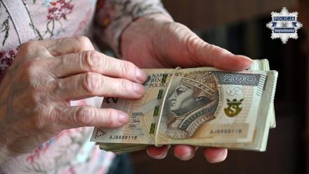 Oszustwo "na inwestycje" w Świętochłowicach. 68-latka straciła 125 tys. zł