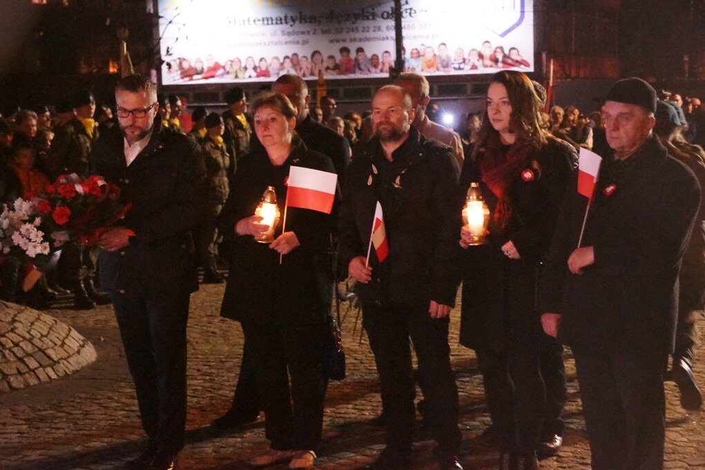 Dziś na placu Słowiańskim w Lipinach odbyły się uroczystości z okazji obchodów setnej rocznicy odzyskania przez Polskę Niepodległości.