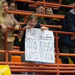 Mecz siatkówki pomiędzy sztabami WOŚP