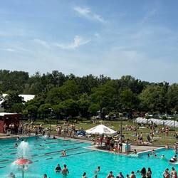 Otwarcie kąpieliska na Skałce