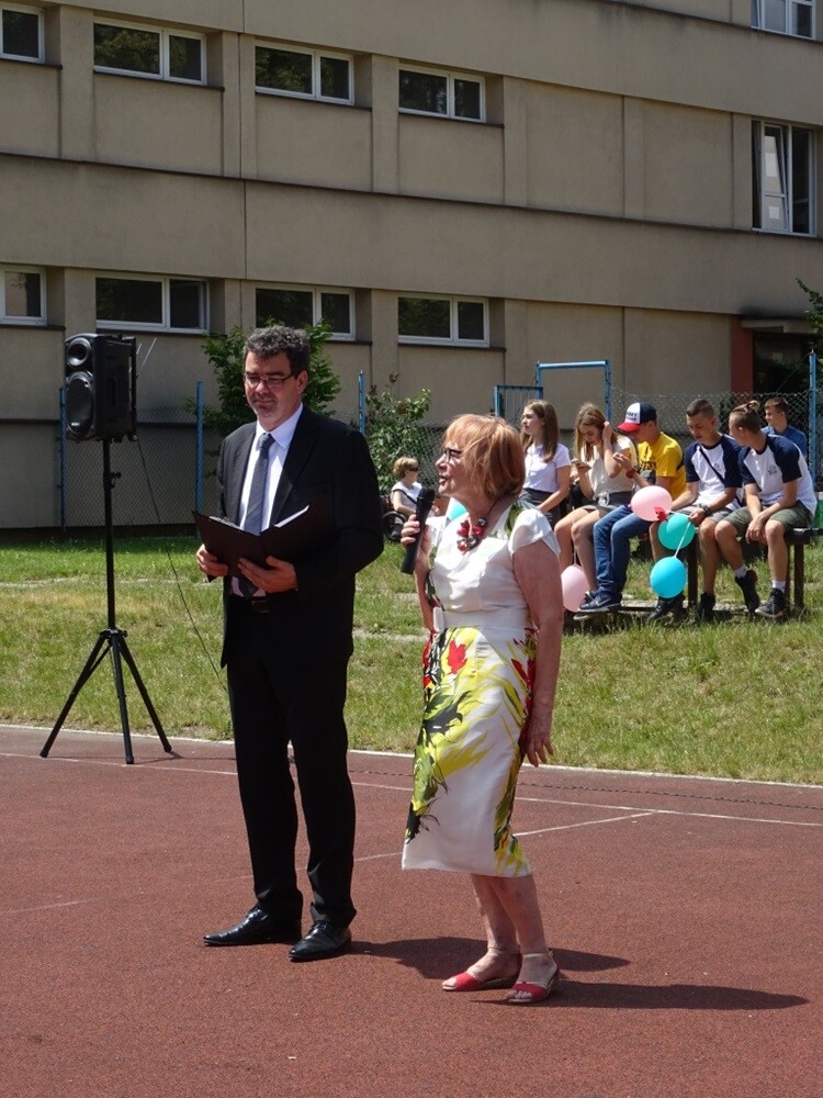9 czerwca 2018 roku I Liceum Ogólnokształcącego im. Jana Kochanowskiego z Oddziałami Dwujęzycznymi w Świętochłowicach obchodziło jubileusz 70 - lecia istnienia.