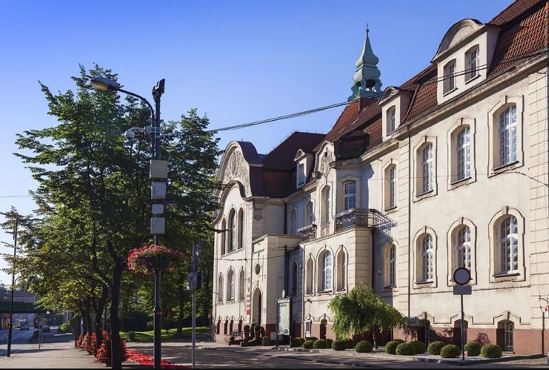 Alkohol w świętochłowickim magistracie? Były rzecznik ujawnia szczegóły pracy z Begerem