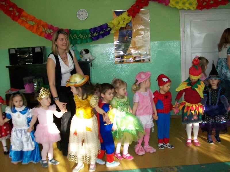 Bal karnawałowy w Przedszkolu Miejskim nr 4