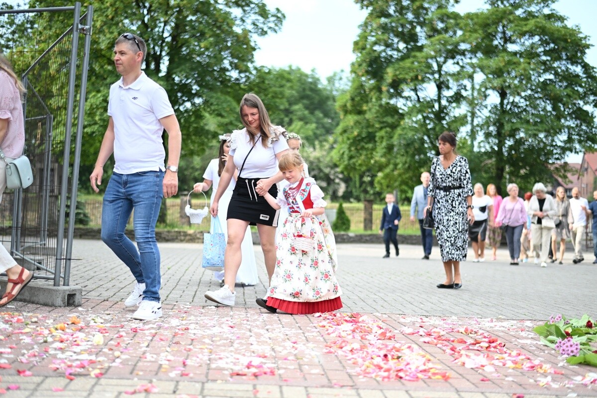 Tradycyjna procesja Bożego Ciała w Lipinach. / fot. Marek Faber / Krzysztof Faber