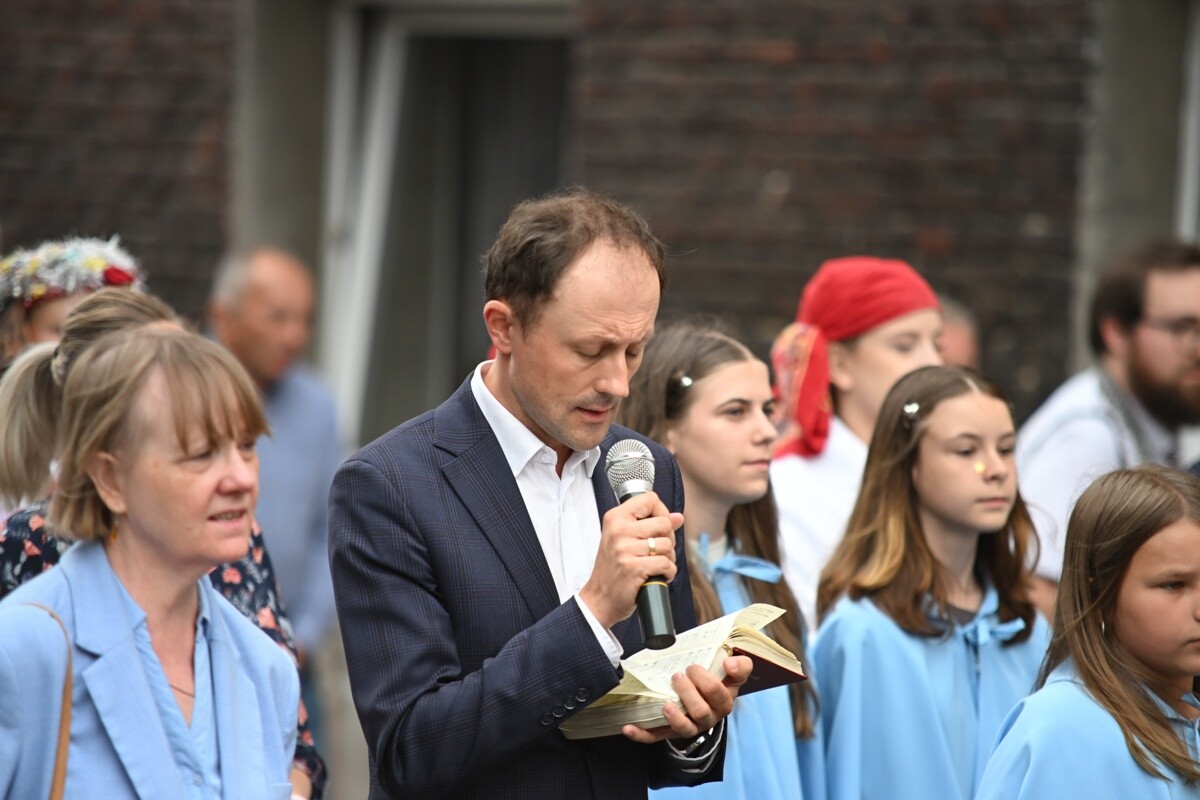 Tradycyjna procesja Bożego Ciała w Lipinach. / fot. Marek Faber / Krzysztof Faber