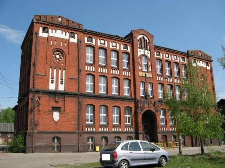 Budynek szkoły w cenie mieszkania? Ogłoszono przetarg na zakup budynku w Lipinach