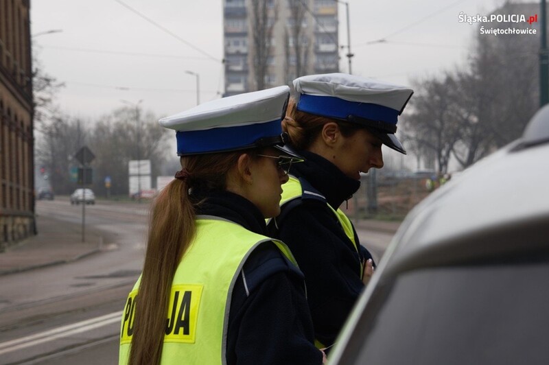 Działania "Bezpieczny Pieszy" na świętochłowickich drogach. Ujawniono blisko 45 wykroczeń!