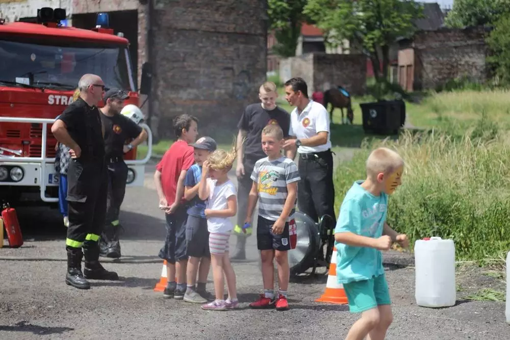 9 czerwca jak co roku w jednostce Ochotniczej Straży Pożarnej Świętochłowice 1 odbył się dzień dziecka.