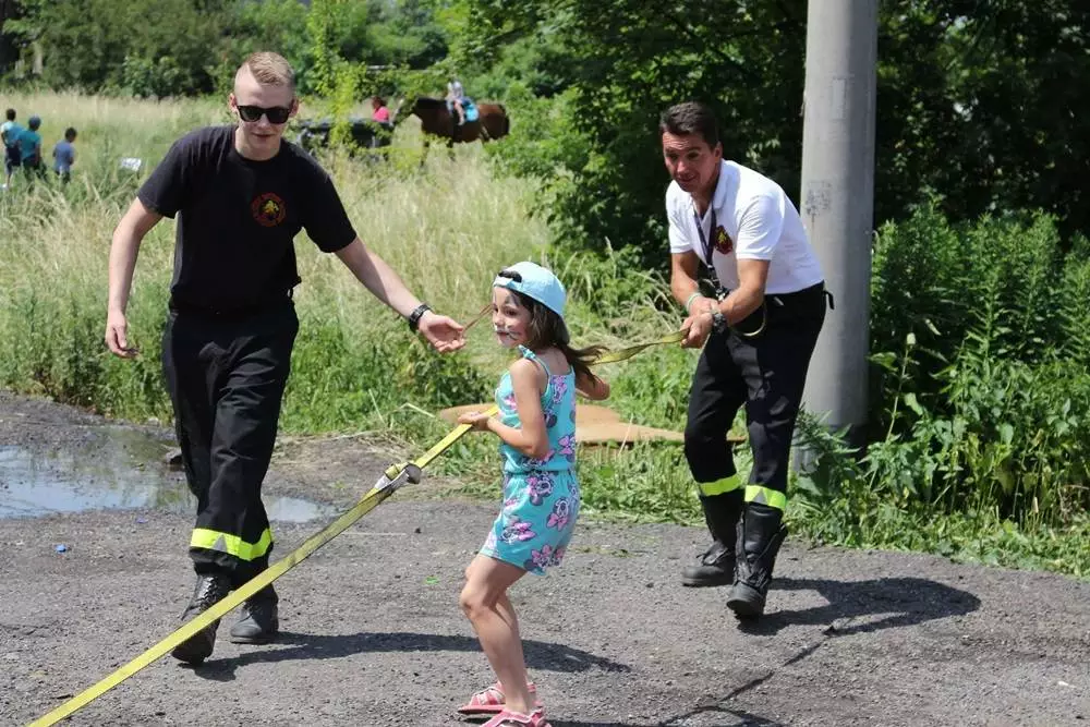 9 czerwca jak co roku w jednostce Ochotniczej Straży Pożarnej Świętochłowice 1 odbył się dzień dziecka.
