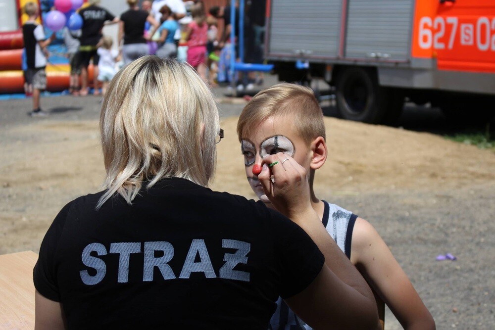 9 czerwca jak co roku w jednostce Ochotniczej Straży Pożarnej Świętochłowice 1 odbył się dzień dziecka.