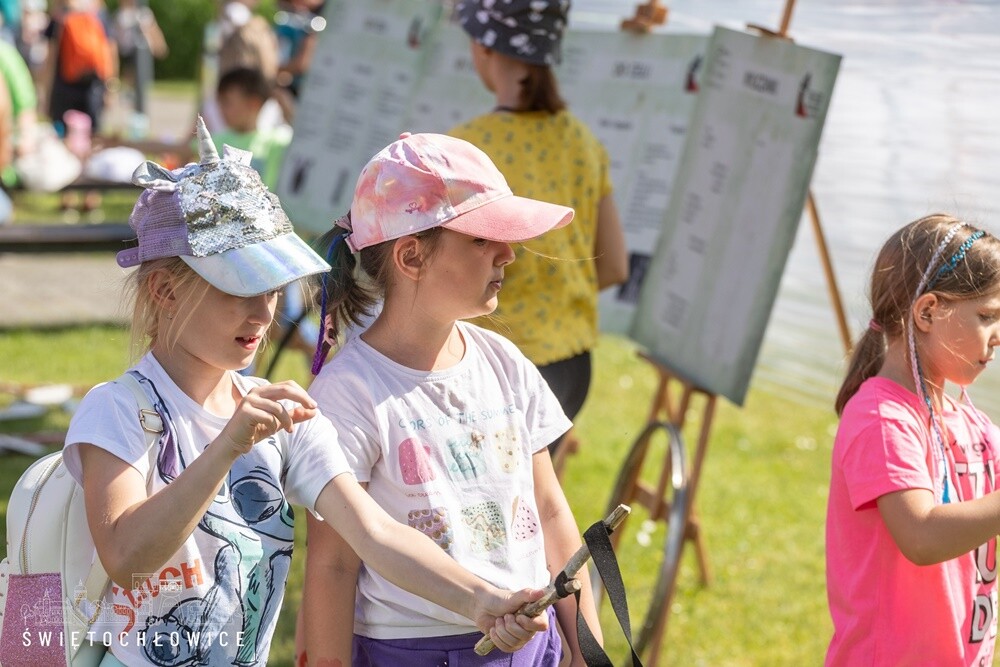 1 czerwca obchodziliśmy Międzynarodowy Dzień Dziecka. Z tej okazji w Świętochłowicach odbyła się impreza skierowana do najmłodszych mieszkańców naszego miasta.

fot. Rafał Zduńczyk