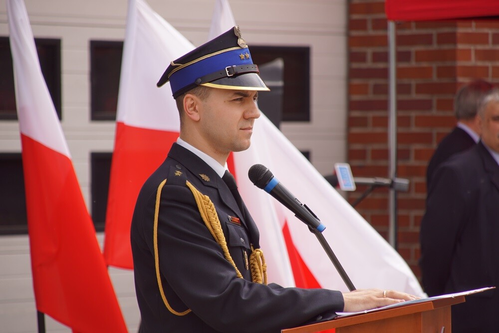 Dzisiaj przed Komendą Państwowej Straży Pożarnej w Świętochłowicach odbyły się uroczystości z okazji Dnia Strażaka.