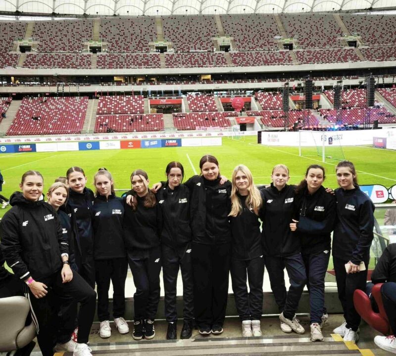 „Dziołchy ze Świon” rywalizowały w Warszawie! [ZDJĘCIA]