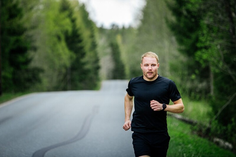 Efektywny trening z zegarkiem sportowym Polar Vantage V2