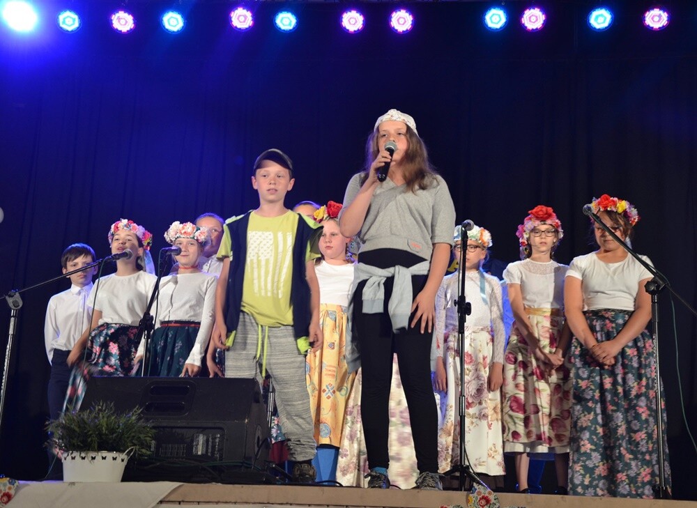 Odbył się kolejny Festiwal Śląskich Szlagierów Dziecięcych. Prawie 150 uczestników zaprezentowało się przed liczną widownią. Był pokaz tańca śląskiego, w gwarze wykonano także piosenki disco polo.