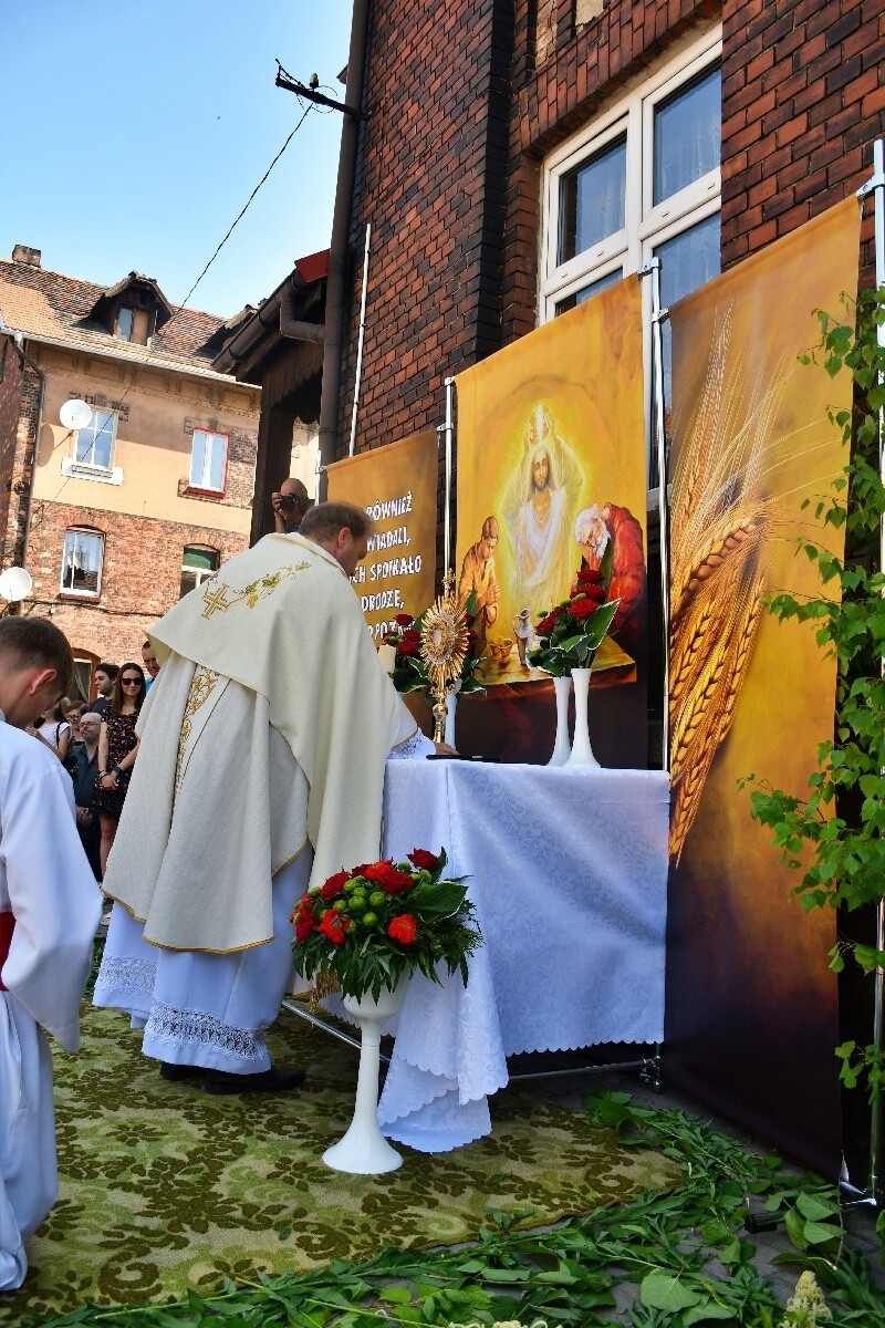 Procesja Bożego Ciała w Lipinach / fot. Jacek Knapik