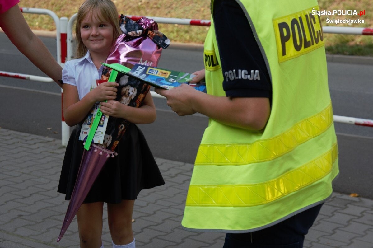 Rozpoczęcie roku szkolnego ze świętochłowicką policją / fot. KMP Świętochłowice