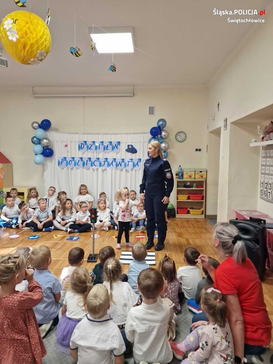 Dzień Policjanta w Przedszkolu Miejskim nr 4 / fot. KMP Świętochłowice