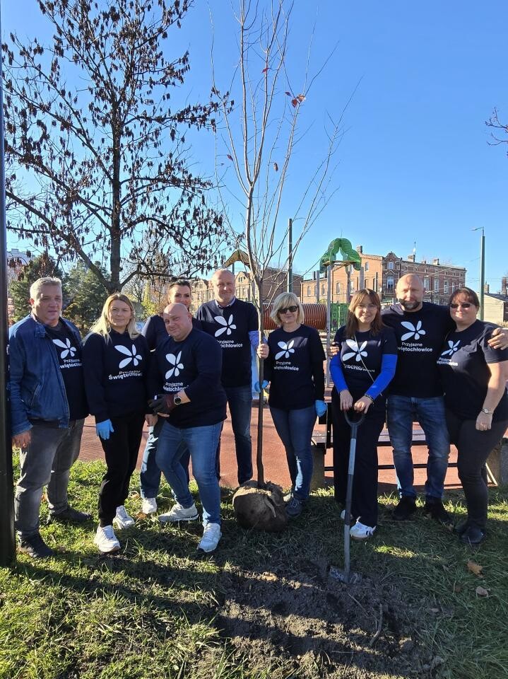Zielona inwestycja na chropaczowskim skwerze! / fot. UM Świętochłowice