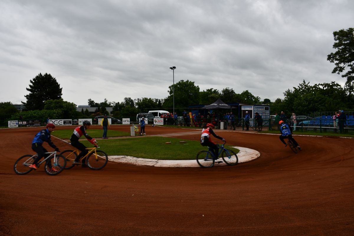W niedzielne popołudnie, 8 czerwca na miejskim torze odbył się pojedynek pomiędzy Gentlemen Śląskiem Świętochłowice a Aseko Orłem Gniezno. / fot. Dominik Chrobaczek