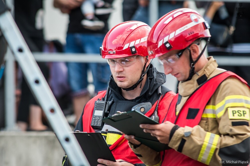 Strażacy z Komendy Miejskiej Państwowej Straży Pożarnej w Świętochłowicach zajęli drugie miejsce w III Zawodach Ratownictwa Technicznego o Puchar Śląskiego Komendanta Wojewódzkiego Państwowej Straży Pożarnej!