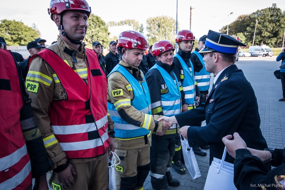 Strażacy z Komendy Miejskiej Państwowej Straży Pożarnej w Świętochłowicach zajęli drugie miejsce w III Zawodach Ratownictwa Technicznego o Puchar Śląskiego Komendanta Wojewódzkiego Państwowej Straży Pożarnej!