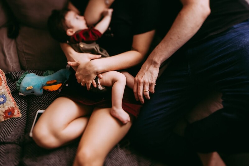 Karmienie piersią – jak sobie ułatwić?