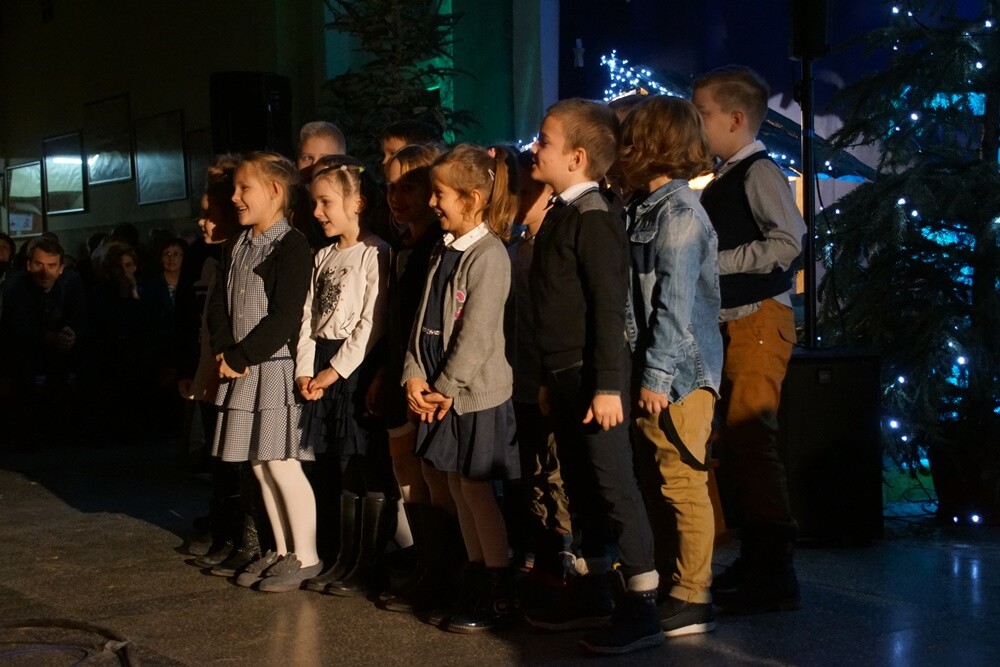 W Salezjańskim Zespole Szkół Publicznych "Don Bosko" w Świętochłowicach odbył się wczoraj wyjątkowy koncert kolęd i pastorałek - "Kolędowanie u Janka".