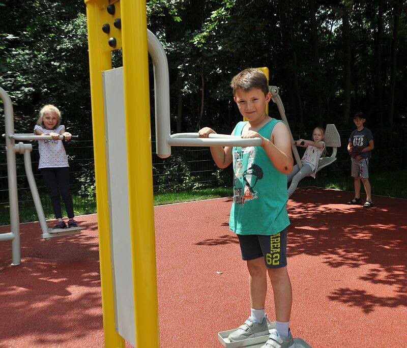 Powstał nowy park miejski na osiedlu Podgórze. Przestrzeń w rejonie ul. Śląskiej na Zgodzie zrewitalizowana została w ramach prezydenckiego programu &#8222;Nasz Plac&#8221;.