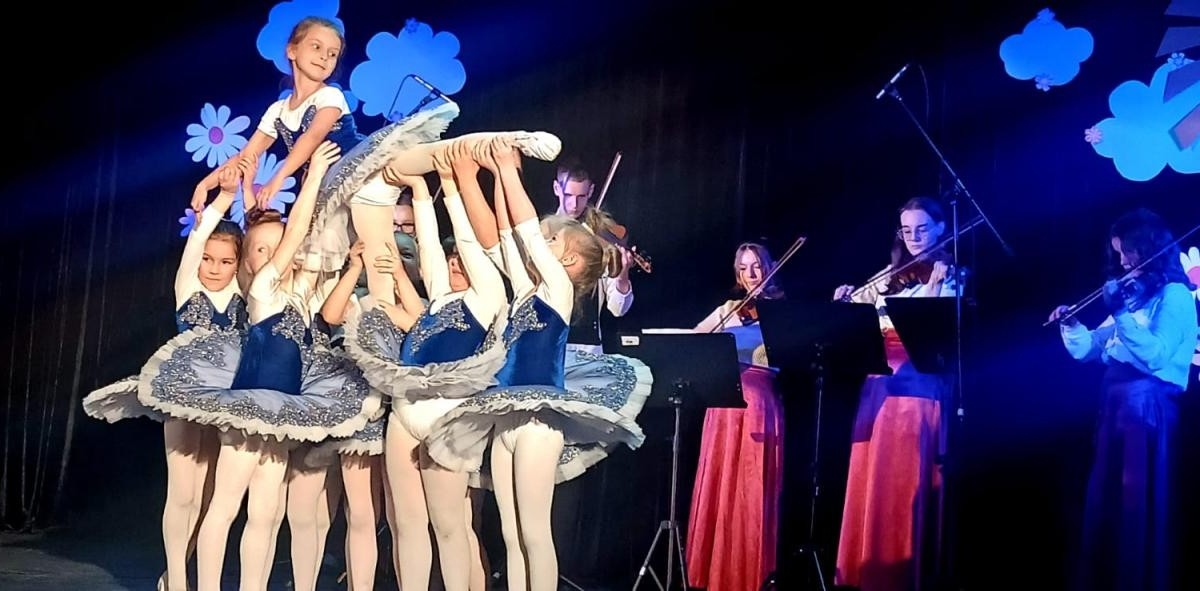 Za nami koncert "Miłość kwitnie na Wiosnę". Kolejni zarejestrowani w bazie DKMS! / fot. Młodzieżowy Dom Kultury w Świętochłowicach