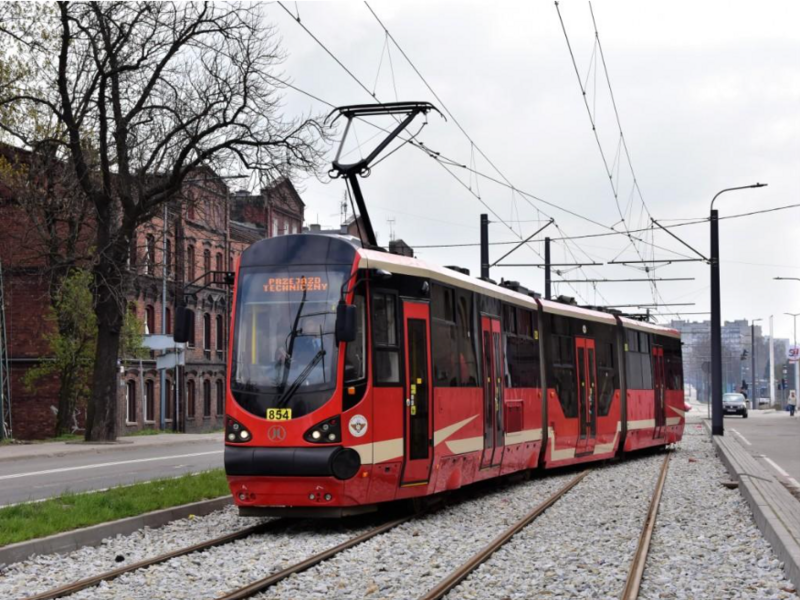 Koniec prac na świętochłowickim odcinku linii nr 11