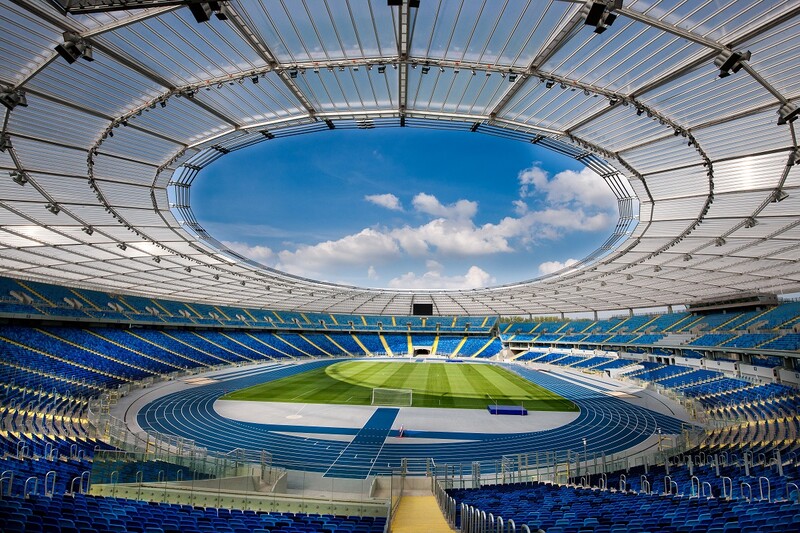 Mecz Polska-Szwecja. Jak dojechać na Stadion Śląski?