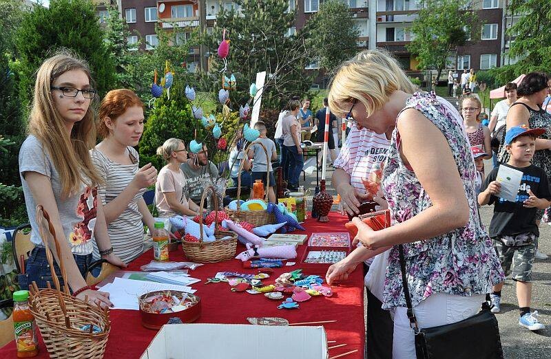 W piątek, 11 maja 2018 r., na terenie Zespołu Szkół Ogólnokształcących nr 2 odbył się VII Festyn Szkolno &#8211; Wojskowy.