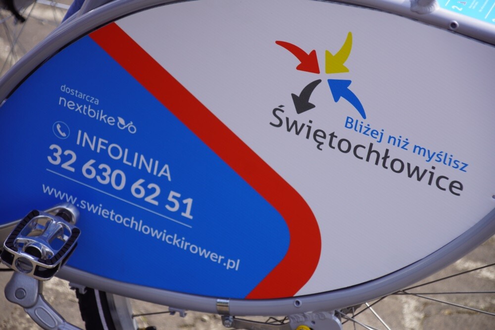 Dziś oficjalnie został zainaugurowany program pilotażowy &#8222;Świętochłowicki Rower Miejski&#8221;. Pierwszy przejazd odbył się w formie mobilnej konferencji rowerowej