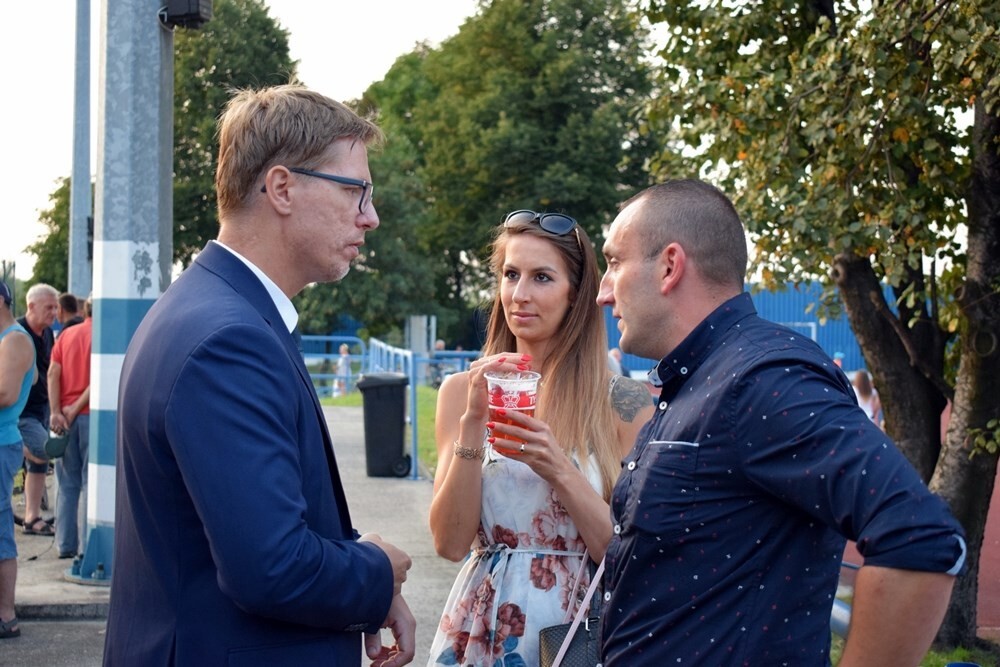Piękna, letnia aura towarzyszyła kolejnemu Muzycznemu Spotkaniu Sąsiadów, które tym razem miało miejsce na stadionie ŚKS Naprzód Lipiny.