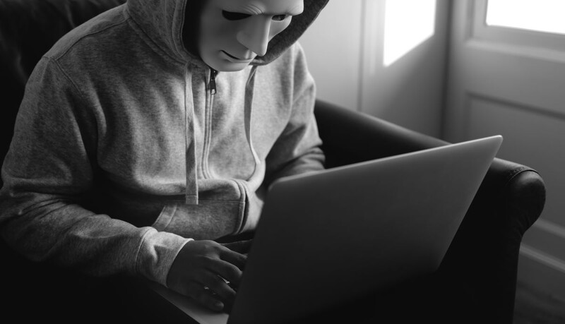 Oszuści matrymonialni XXI wieku – nie daj się „Tulipanowi” online