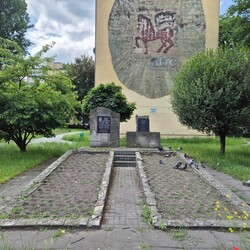 Pami&#281;tajmy o nauczycielach, którzy oddali &#380;ycie za wolno&#347;&#263;