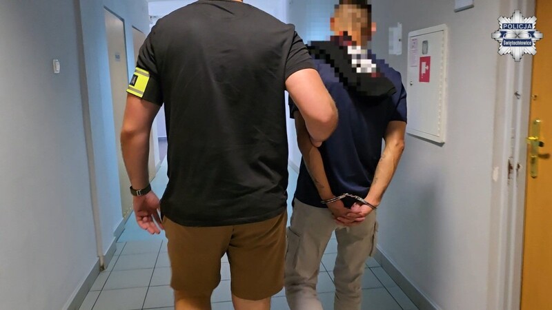 Para ze Świętochłowic znęcała się nad dziećmi. Policja zatrzymała oprawców