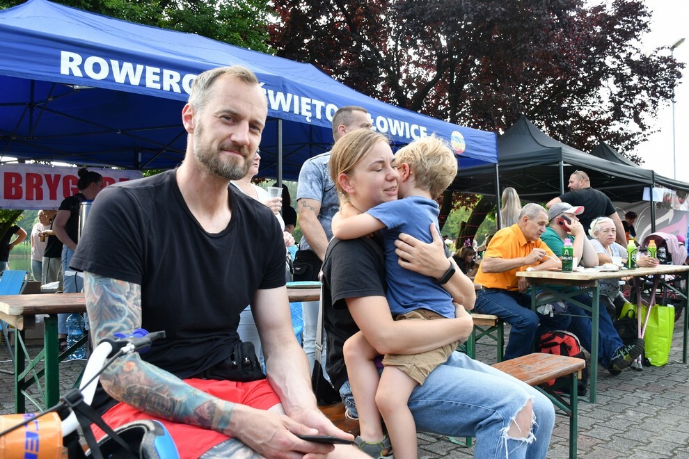 Świętochłowice Razem dla Bruna. Za nami piknik charytatywny, z którego cały dochód zostanie przeznaczony na leczenie 3-letniego Bruna Ogiermana, małego świętochłowiczanina. Zobaczcie fotorelację z wydarzenia! / fot. Jacek D. Knapik