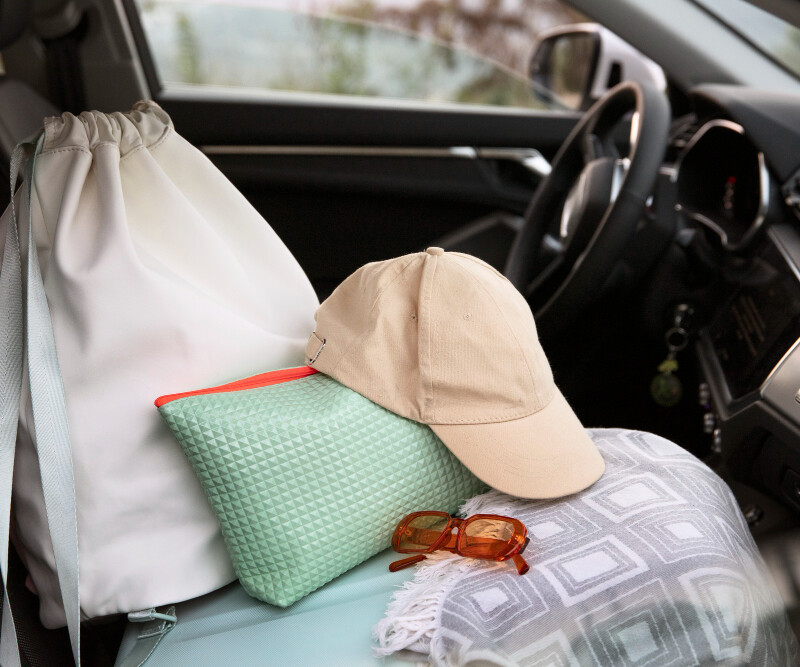 Policja apeluje o ostrożność – nie zostawiaj wartościowych przedmiotów w aucie!