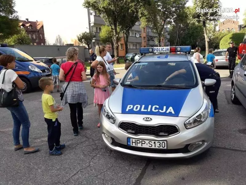 Policjanci na Lipińskim Dniu Sąsiada