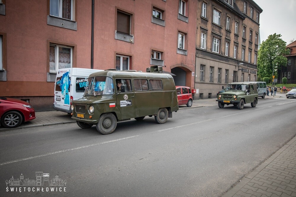 W sobotę 7 maja odbyło się "Powstańcze śpiewanie" – obchody rocznicowe III Powstania Śląskiego i Konstytucji Majowej w Muzeum Powstań Śląskich w Świętochłowicach. Wydarzenie zgromadziło wielu mieszkańców naszego miasta.

fot. UM Świętochłowice