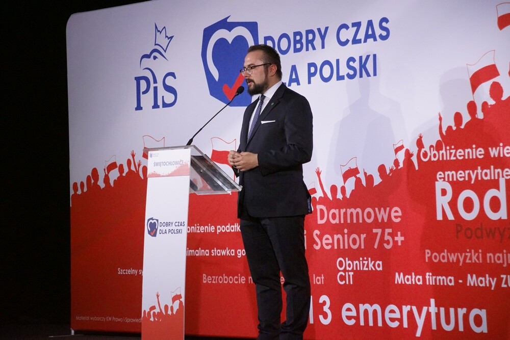 W Centrum Kultury Śląskiej odbywa się spotkanie premiera RP Mateusza Morawieckiego z mieszkańcami Świętochłowic.