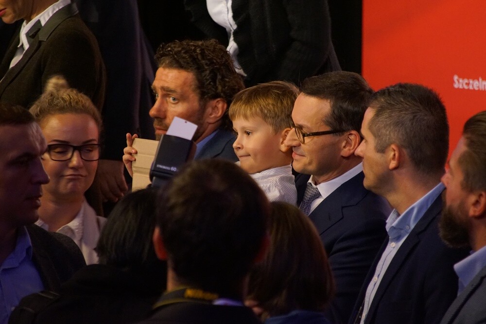 W Centrum Kultury Śląskiej odbywa się spotkanie premiera RP Mateusza Morawieckiego z mieszkańcami Świętochłowic.