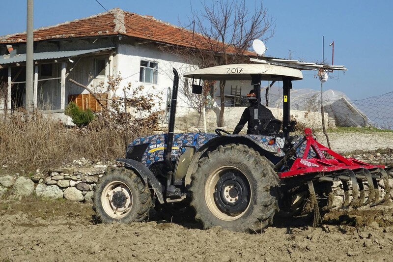Regeneracja siłowników hydraulicznych w maszynach rolniczych – na co uważać?